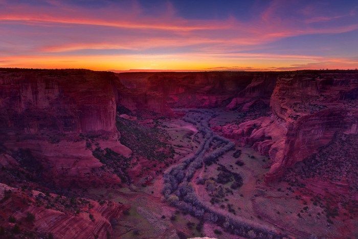 SunsetOnFloorCanyonDeChelly_websitready-L